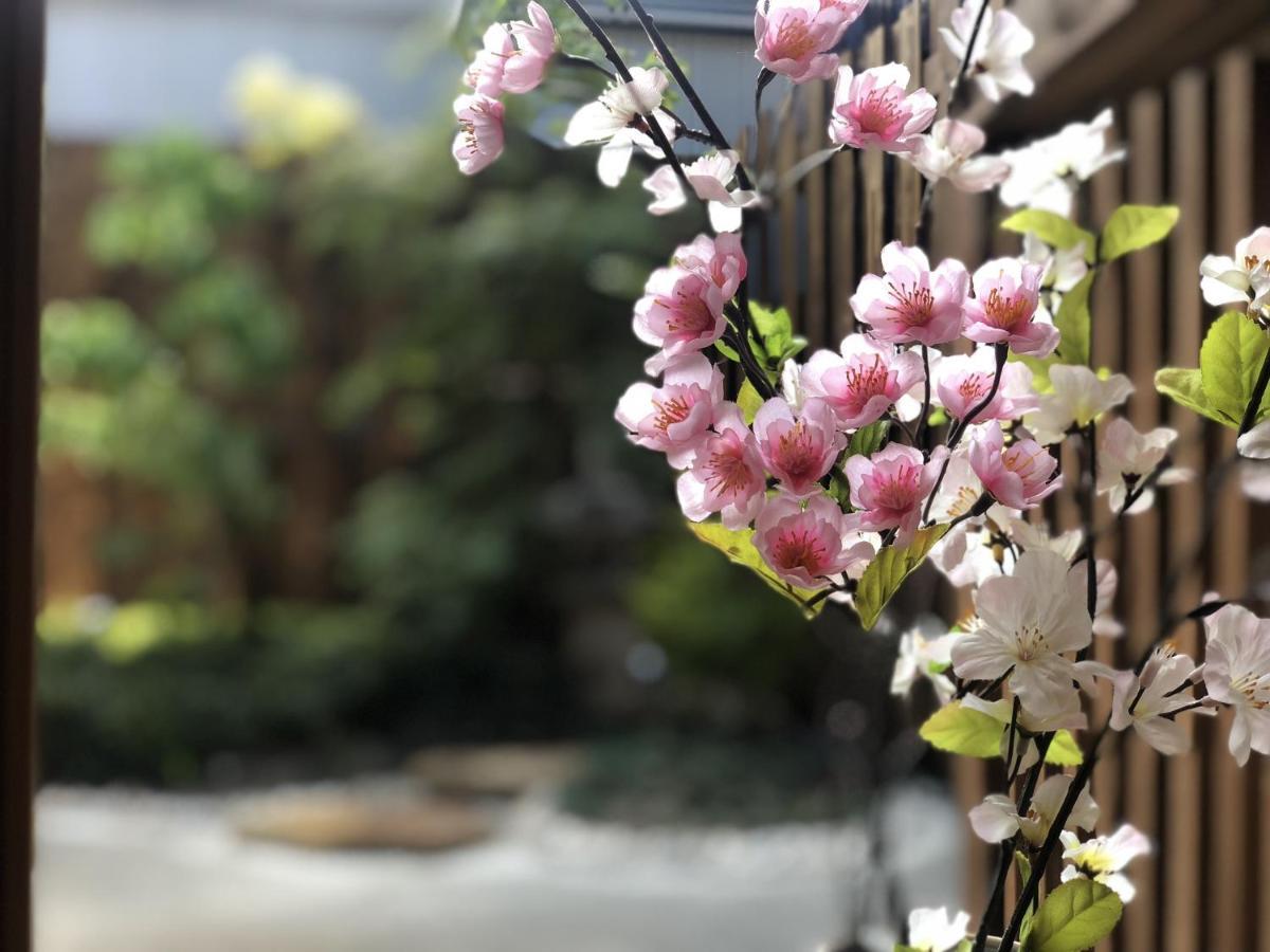 Sakura Aburaya Villa Takajama Kültér fotó